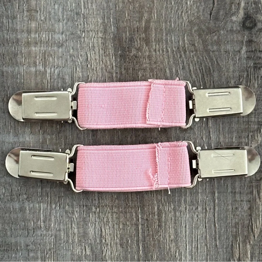 💞 New Pink Elastic Baby Mitten / Sock Clips